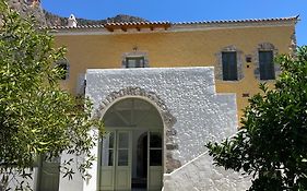 Alexander House 1
